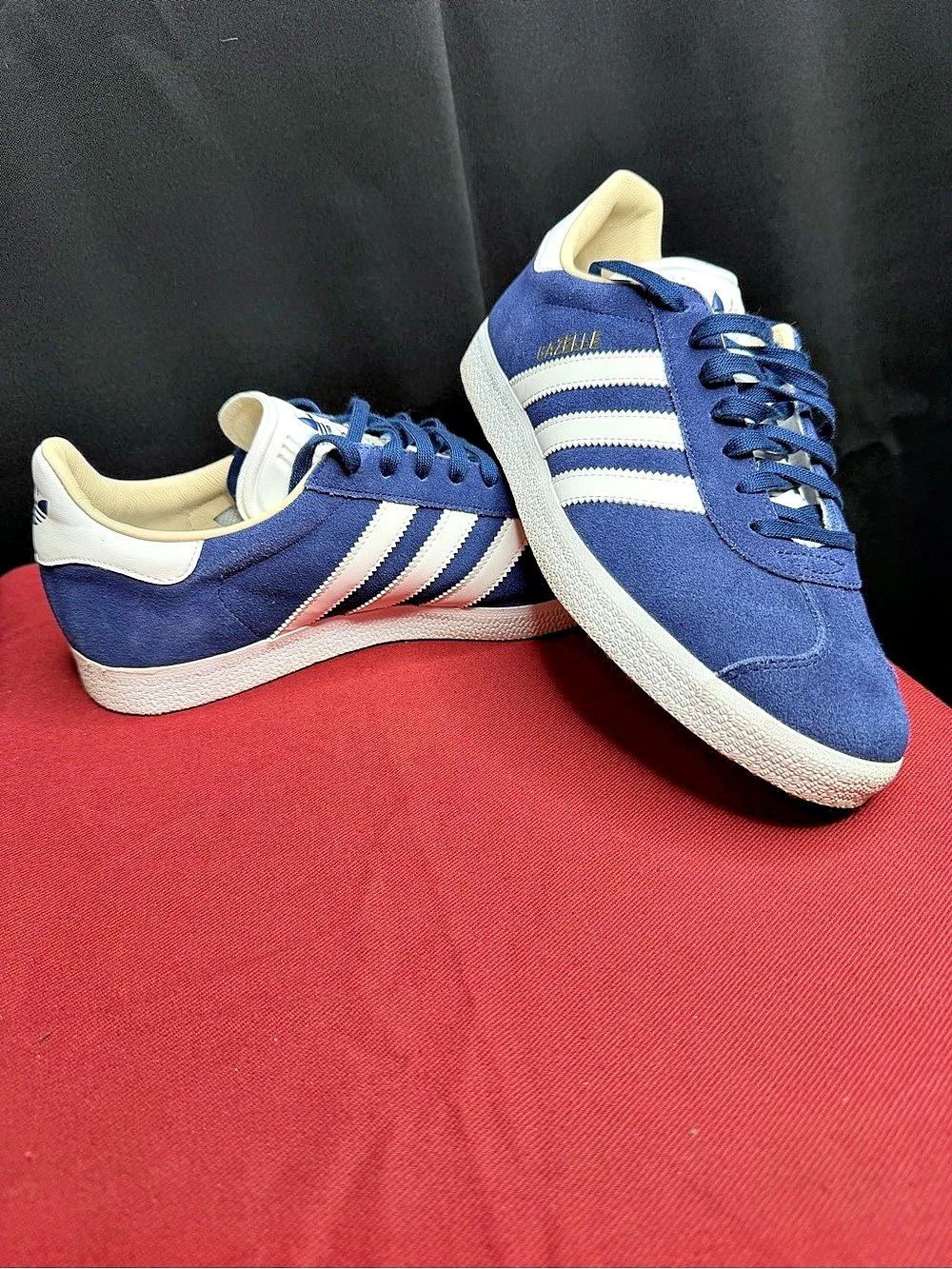 Adidas Gazelle Collegiate Navy White Blue & White Sneakers 8.5 Women’s
